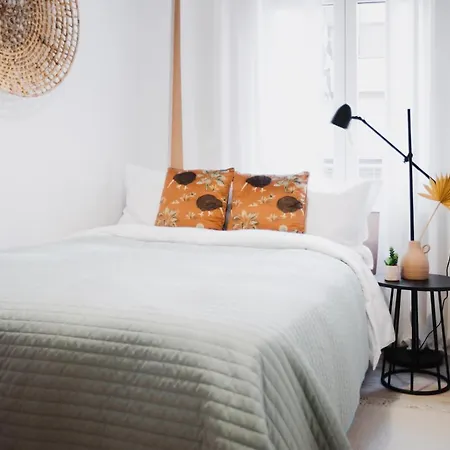 Miel. Centrico, Bonito, Comodo Apartment *